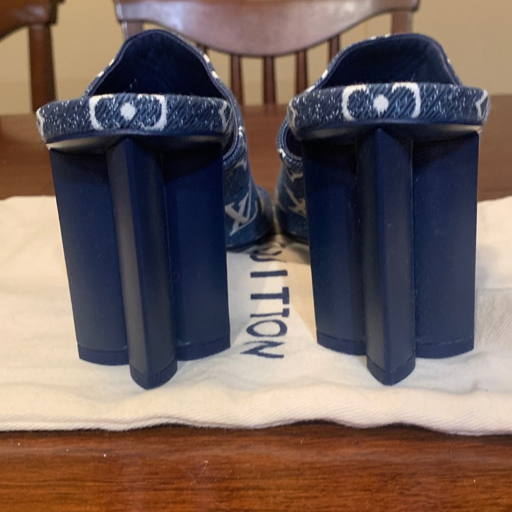 Absolutely stunning ,limited, authentic, brand new Louis Vuitton mules 37.5/7.5